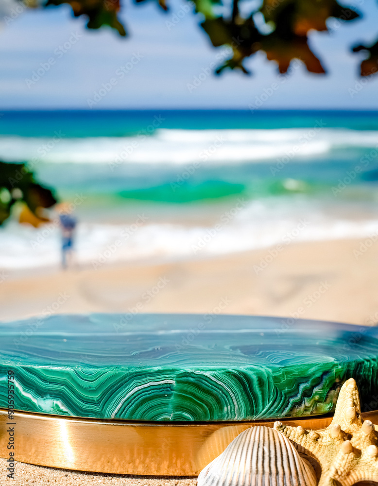 Obraz premium Malachite and Seashells on a Beach with Ocean View