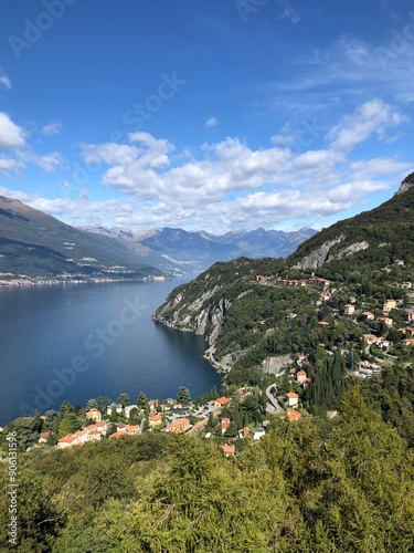 Italy. Lake Commo photo