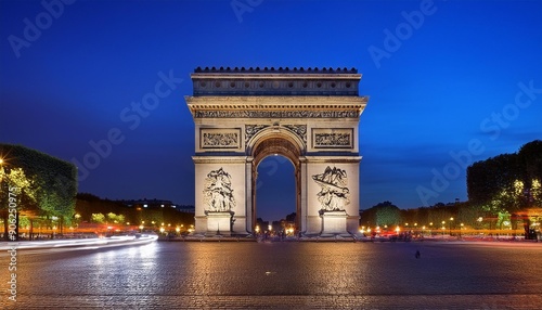 Photo of the Arc de Triomphe du Carrouselat night  photo