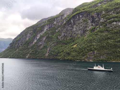 Fiordo de Geiranger, Fiordo Noruego, Barco