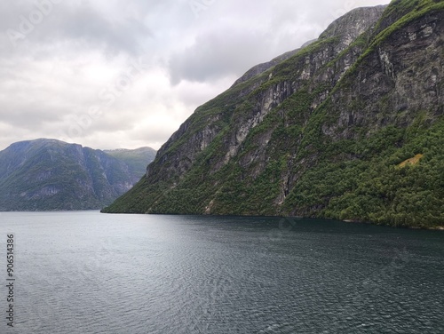 Fiordo de Geiranger, Fiordo Noruego