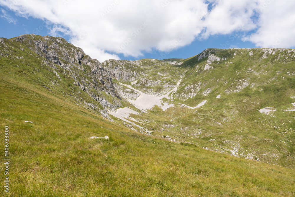 Naklejka premium Majestic summer day in the Durmitor National park. Village Zabljak, Montenegro, Balkans, Europe. Scenic image of popular travel destination. Discover the beauty of earth. Hiking nature destination