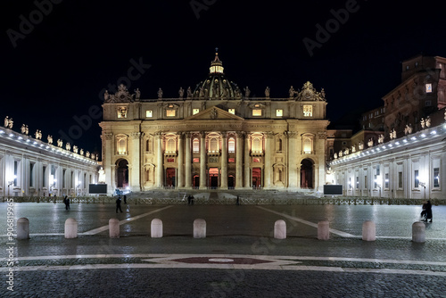 Night scene of Saint Peter's Square in Vatican City, the papal enclave in Rome, with St. Peter's Basilica in the background, UNESCO World Heritage Site, Rome, Lazio, Italy, Europe
