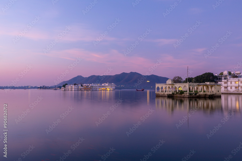 Dawn at the Lake Palace, Lake Pichola, Udaipur, Rajasthan, India, South Asia, Asia Dawn at the Lake Palace, Lake Pichola, Udaipur, Rajasthan, India, South Asia, Asia