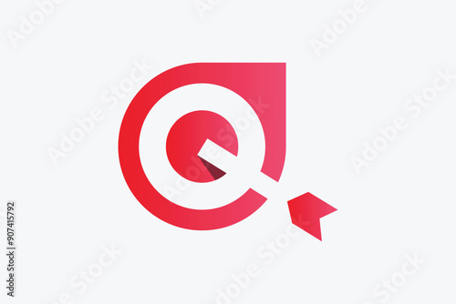 Letter Q arrow target logo  vector template design
