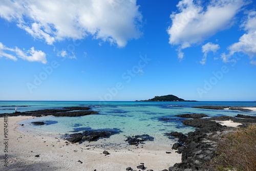 fascinating seascape with charming clouds