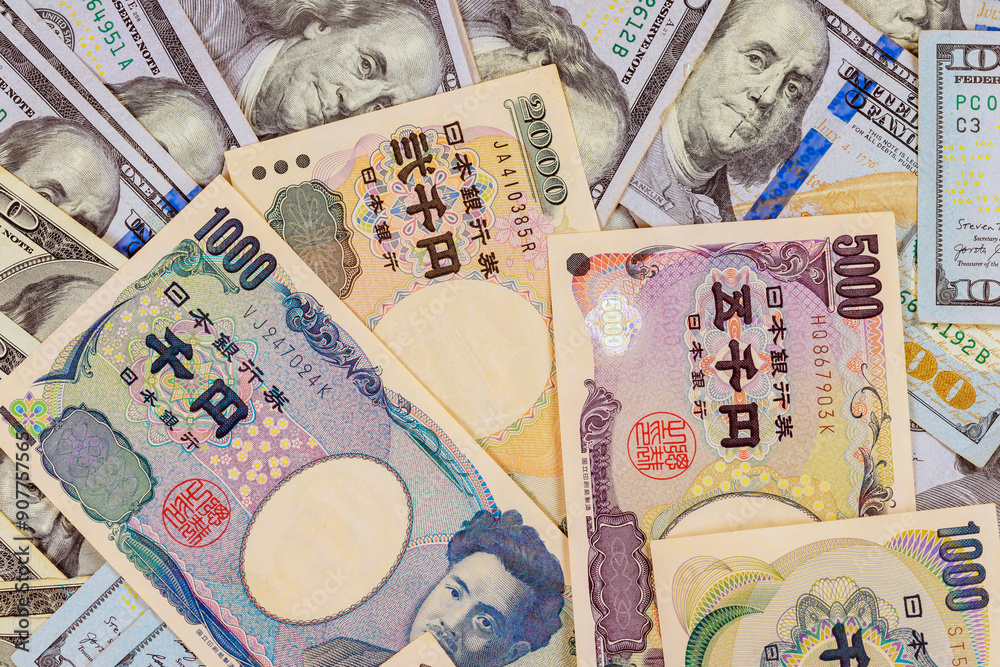 Φωτογραφία In Japan during times of inflation, individuals invest their savings by purchasi