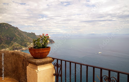 Obraz na płótnie Scenic Ocean View From Terrace With Flower Pot, cimbrone villa in Ravello, Italy w salonie