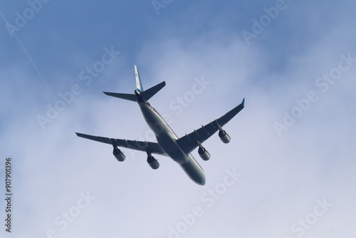 HS-TYV Airbus A340-500 of Royal Thai Airforce photo