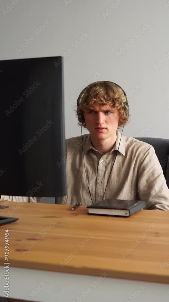 does not understand the program on the computer does not understand the program on the computer