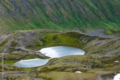 Fotografía Hikers in Alaska, Palmer Alaska Trails, Lakes, Mountain Peaks, Outdoor Rec