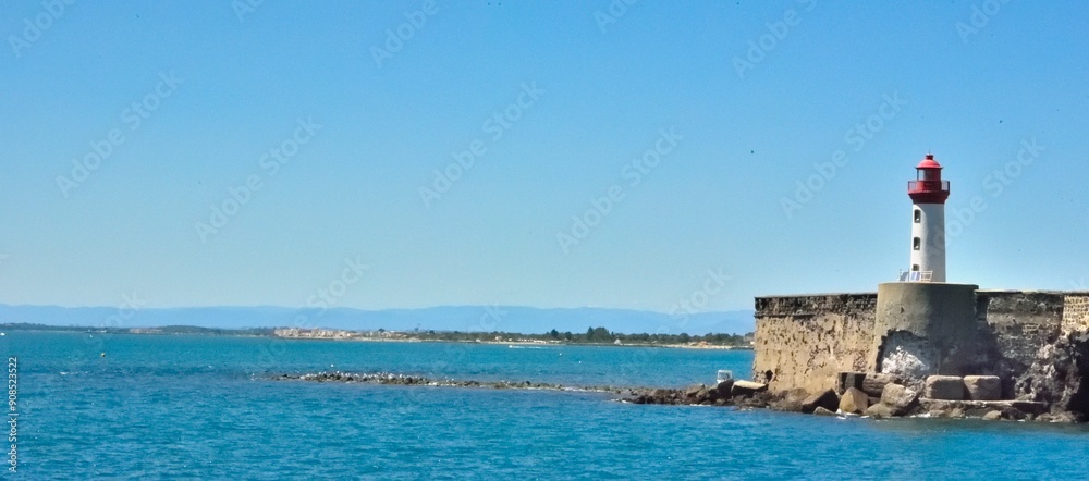 Le Fort de Brescou à Agde (Hérault) Le Fort de Brescou à Agde (Hérault)