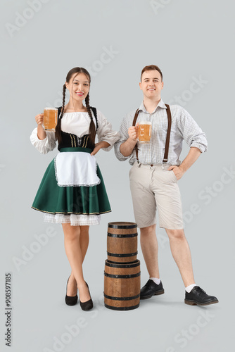 Young happy couple in tradi...