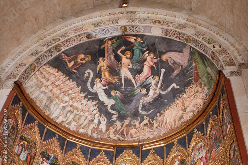Фотография Fresco mural depicting the final judgment of Christianity on the altarpiece of the old cathedral of Salamanca, Castile and Leon, Spain
