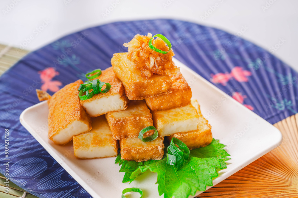 焼いた絹厚揚げ 焼いた絹厚揚げ