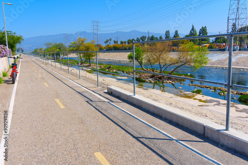 Bild auf Leinwand Wide View of Bike Path by Los Angeles River in Elysian Valley
