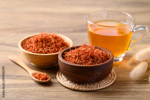 Valokuva Dried Safflower and tea, Healthy herbal drink