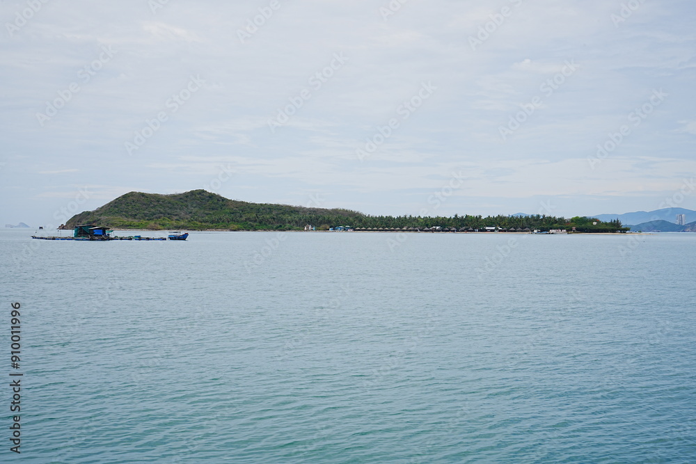 Beautiful Sand Beach at Monkey Island in Nha Trang, Vietnam - ベトナム ニャチャン モンキーアイランド ビーチ Beautiful Sand Beach at Monkey Island in Nha Trang, Vietnam - ベトナム ニャチャン モンキーアイランド ビーチ