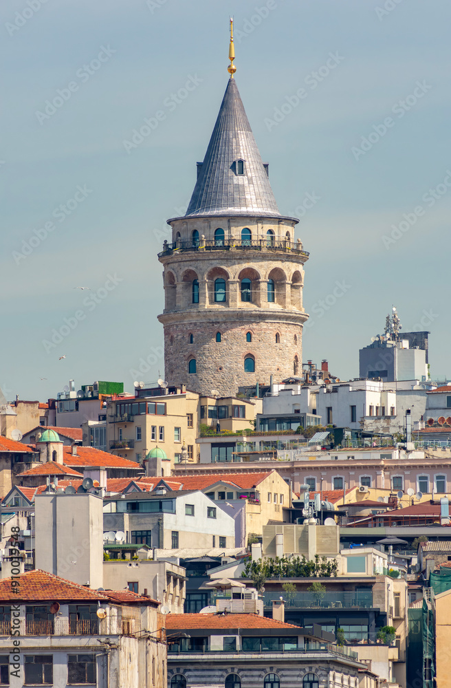 Fototapeta premium Galata tower in Istanbul, Turkey