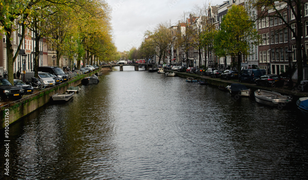Fototapeta premium Amsterdam canal