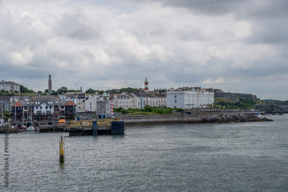 Obraz premium view of Plymouth Hoe and Smeatons Tower Devon England