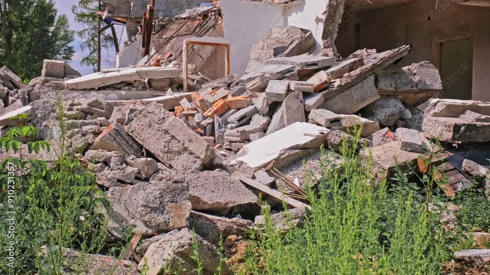 Abandoned Collapsed Ruined Building with Concrete and Cinderblock ...