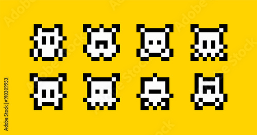 8-bit space arcade game icons. Pixel Art UFO aliens character icons set in retro video game style vector assets
