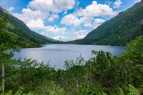 Fototapeta Naklejka Na Ścianę i Meble -  lake in the mountains morskie oko poland 