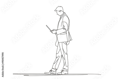 Dessin minimaliste en ligne continue d’un homme en costume marchant tout en consultant un ordinateur portable, ou une tablette numérique ambiance professionnelle et moderne fond blanc