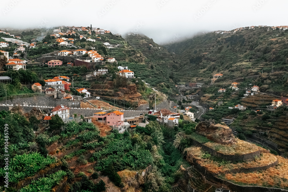 Fototapeta premium village in the mountains