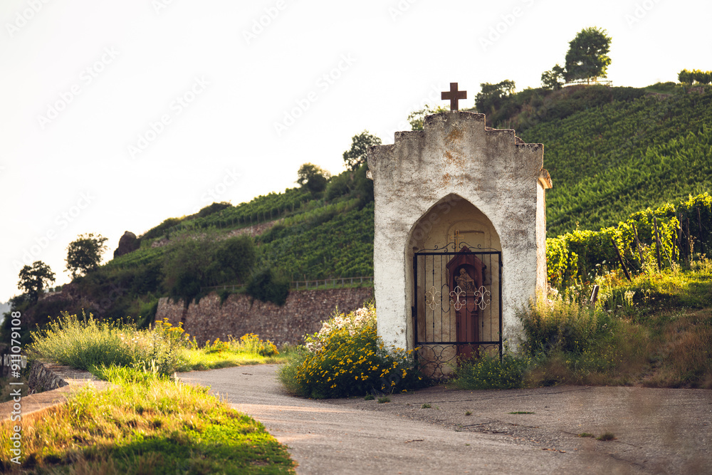 Heiligenhäuschen in Rüdesheim am Hellpfadweg, August 2024