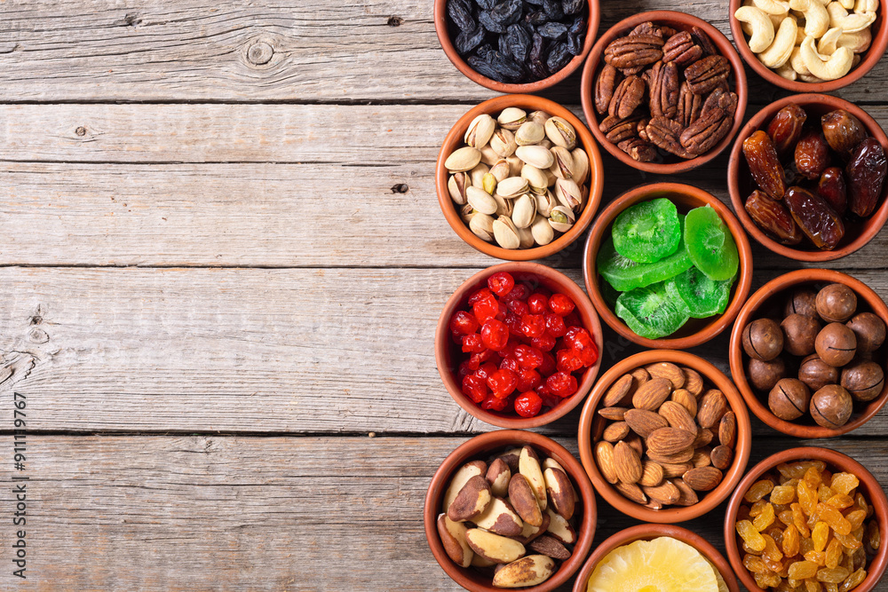 Mix of dried and candied fruits and nuts Mix of dried and candied fruits and nuts
