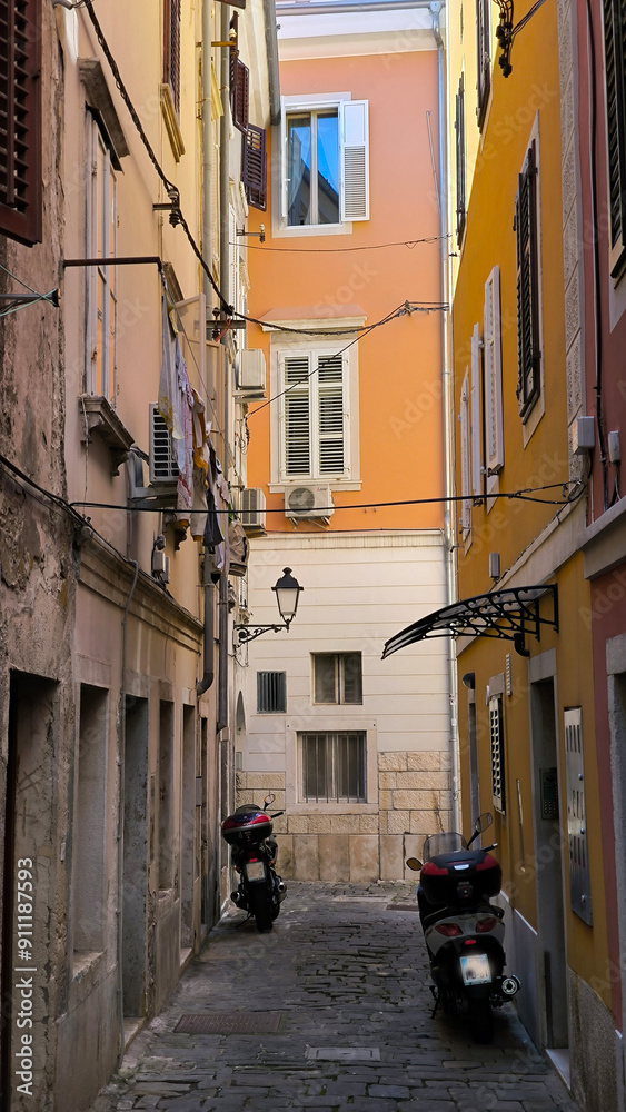 Obraz premium Piran, town in Istria, Slovenia, on sunny spring day