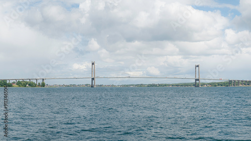Obraz na płótnie New Little Belt Bridge over the strait w salonie