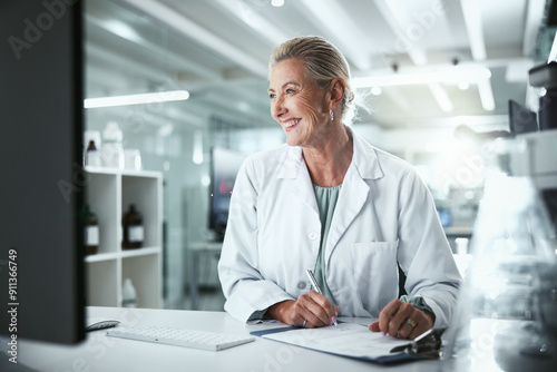 Fototapet Clipboard, woman and scientist with computer in laboratory for medical research on cancer drug trial