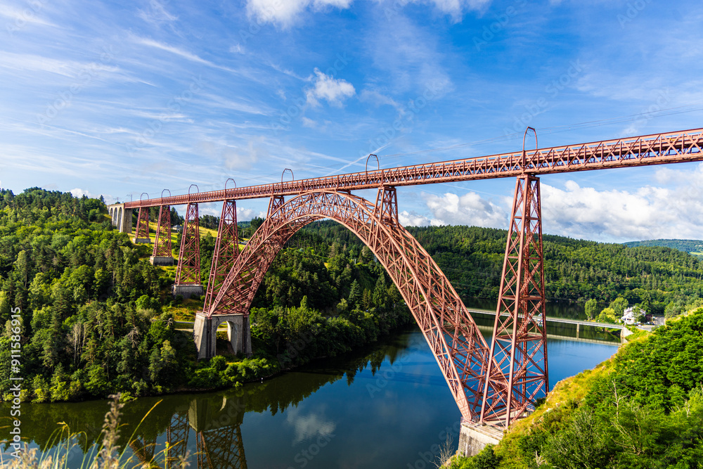 Obraz premium Viaduc sur le barrage
