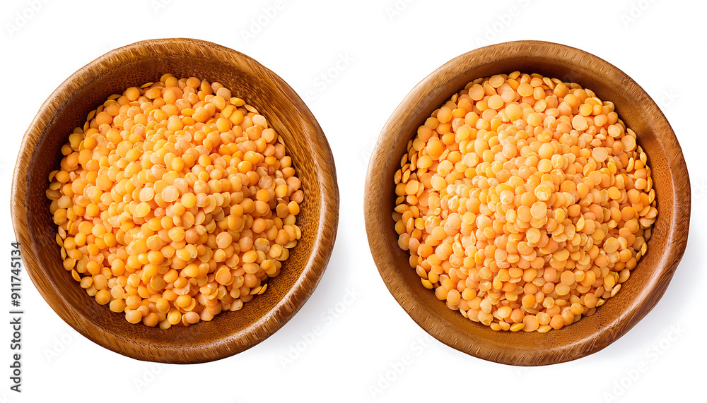 Set of two wooden bowls with yellow lentils isolated on a white background – A set of t_1(161) Set of two wooden bowls with yellow lentils isolated on a white background – A set of t_1(161)