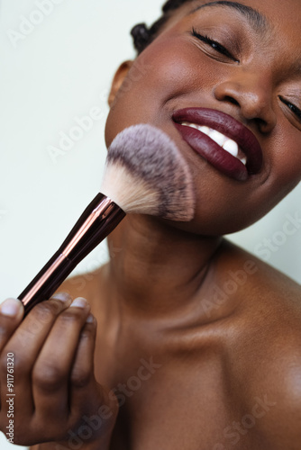 Using makeup brush