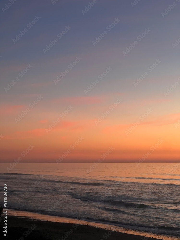 Fototapeta premium sunset over the sea