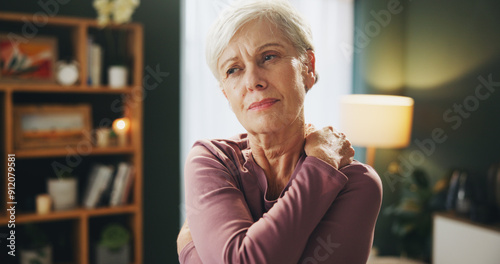 Fotografia Elderly woman, neck pain and injury with shoulder in stress, joint inflammation or muscle tension at home