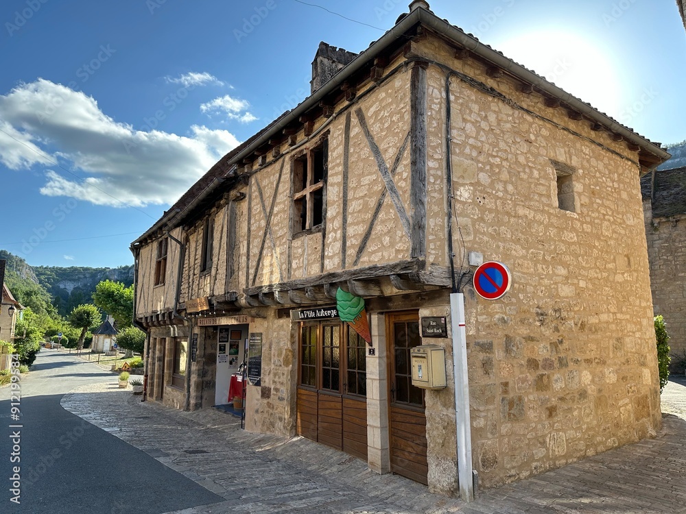 maison en pierre et colombage