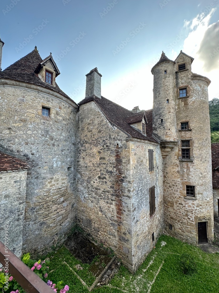 Chateau de Limargue
