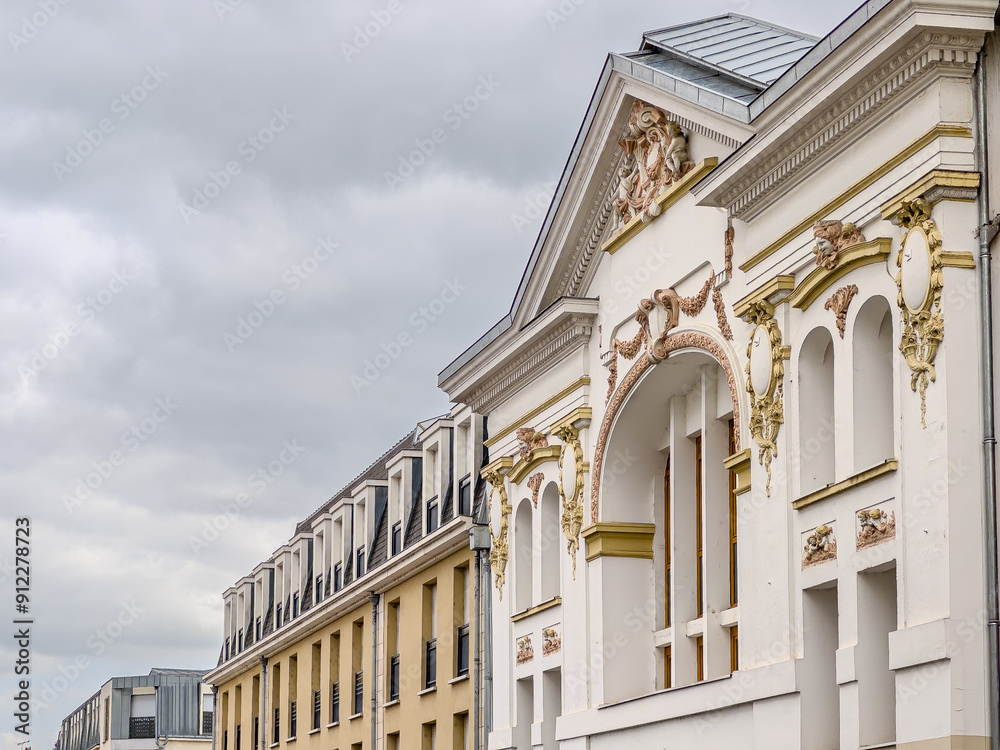Unveiling Chalons-en-Champagne Charms: Exploring the Captivating Streets of the Historic Village Unveiling Chalons-en-Champagne Charms: Exploring the Captivating Streets of the Historic Village