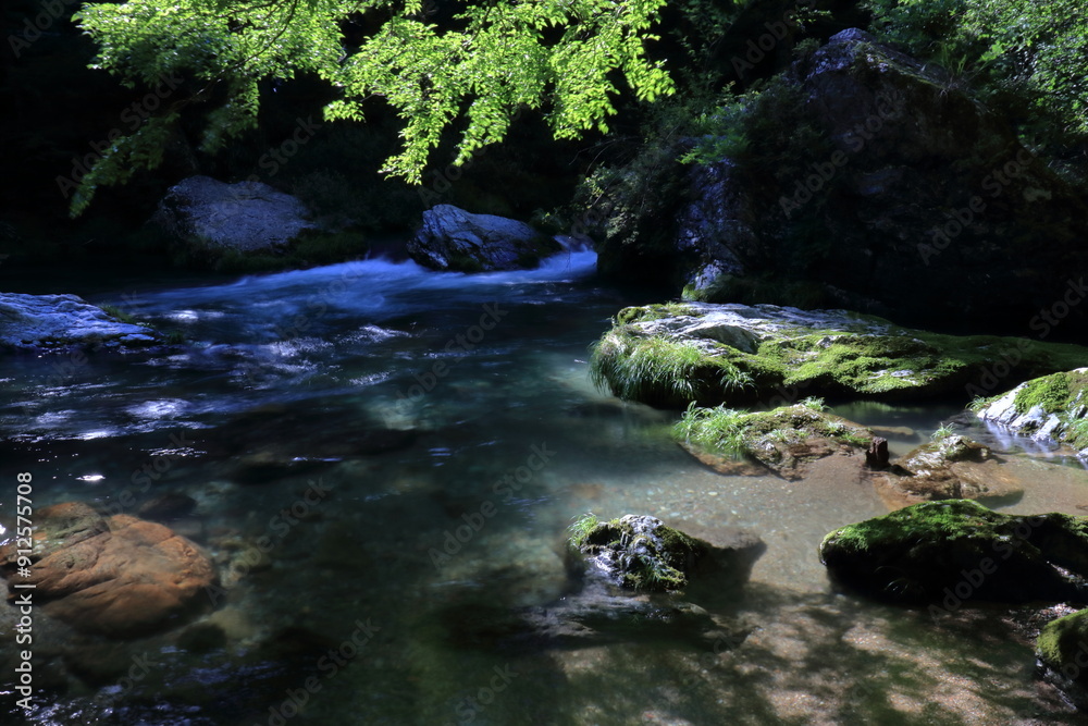 Φωτογραφία 初夏の小田深山渓谷　(愛媛県　内子町）