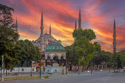 Picture of the Hagia Sophia in Istanbul against a slightly cloudy sky photo