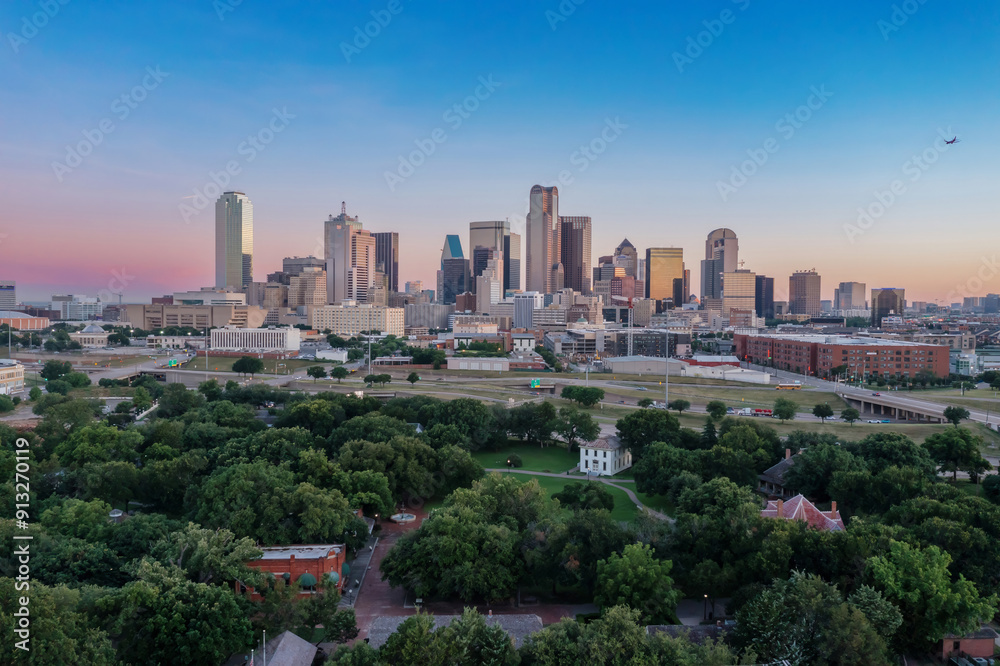 Downtown city skyline of Dallas, Texas, United States. Downtown city skyline of Dallas, Texas, United States.