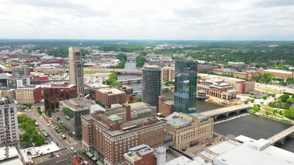 4k Drone video of downtown Grand Rapids, MI mid day 4k Drone video of downtown Grand Rapids, MI mid day