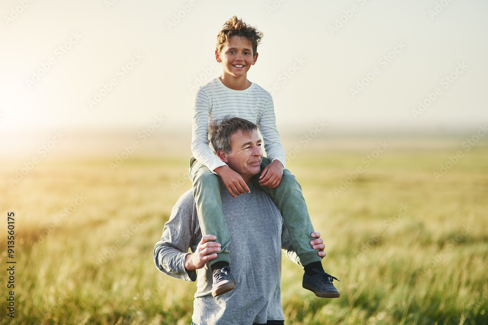 © StarDweller/peopleimages.com - Piggyback, father and portrait of son in nature, love and smile for family in space, sunshine and grass. Countryside, dad and visit of Texas with boy for fresh air, man and bonding with child in farm © StarDweller/peopleimages.com - Piggyback, father and portrait of son in nature, love and smile for family in space, sunshine and grass. Countryside, dad and visit of Texas with boy for fresh air, man and bonding with child in farm
