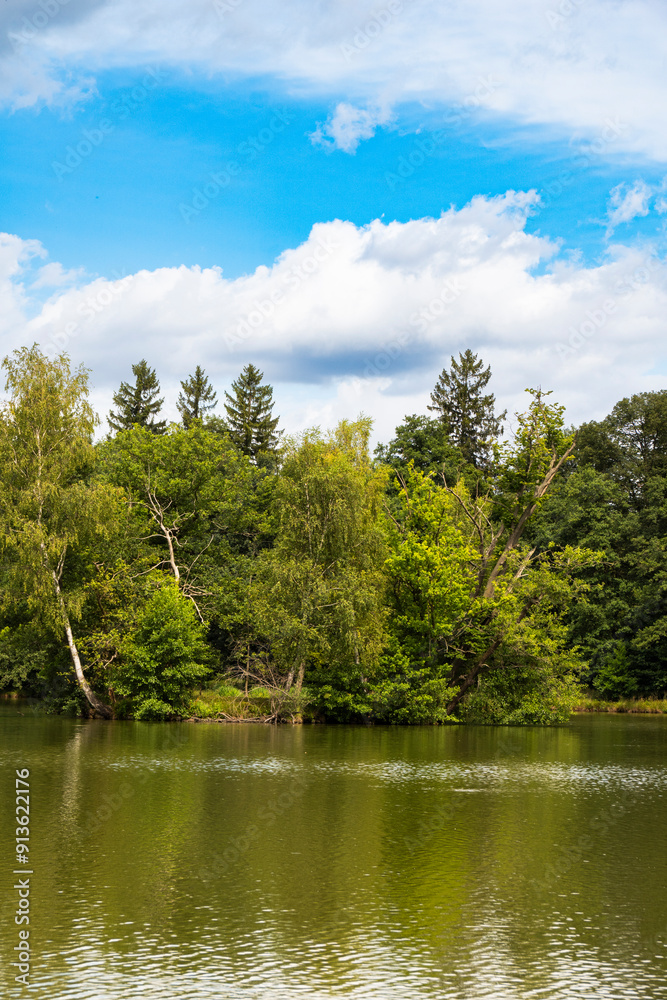 Der Schloßteich in Lipova/Hainspach im Schluckenauer Zipfel 1 Der Schloßteich in Lipova/Hainspach im Schluckenauer Zipfel 1