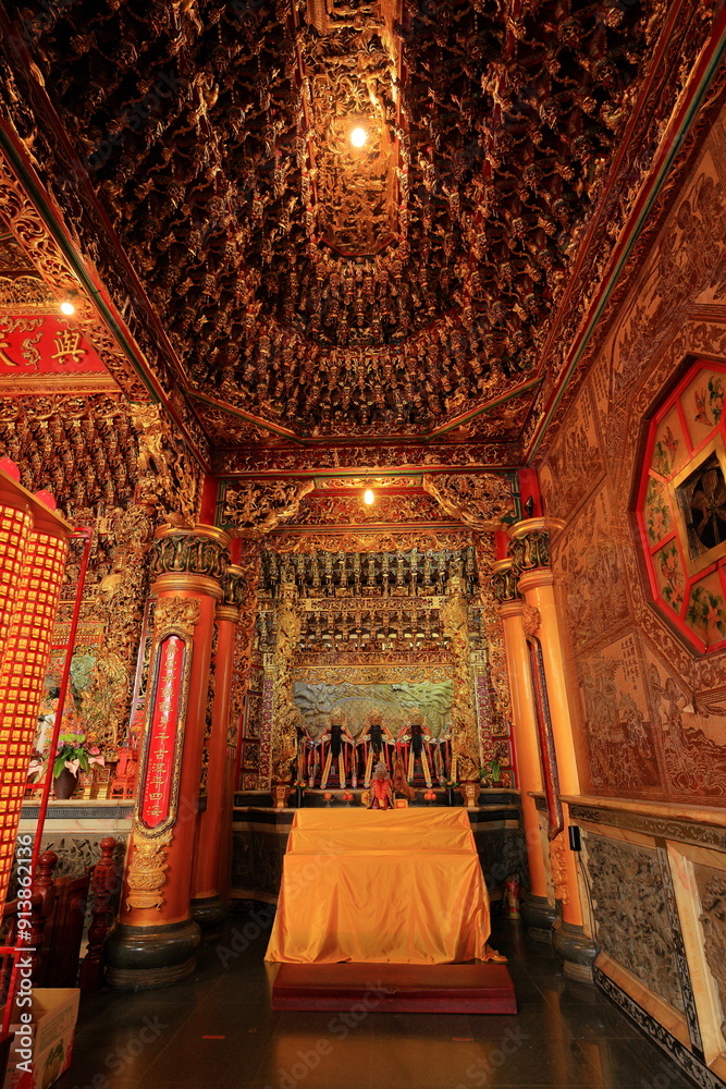 Obraz premium Anping Kaitai Tianhou Templ, with a statue of the deity Mazu at Guosheng Rd, Anping District, Tainan, Taiwan